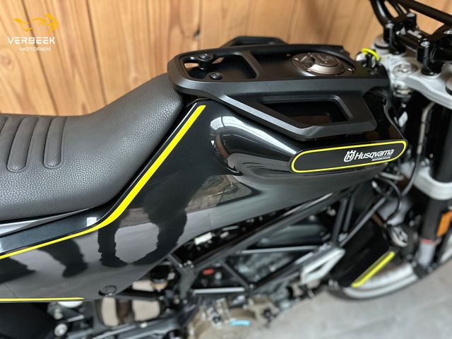 husqvarna - svartpilen-401