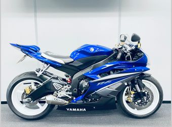 Yamaha YZF R6 2006 occasion