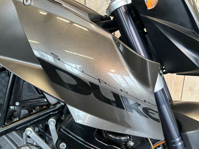 ktm - 990-super-duke