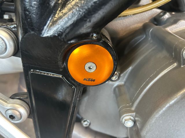 ktm - 990-super-duke