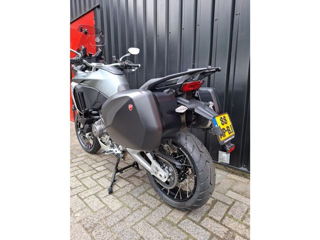 ducati - multistrada-v4-s