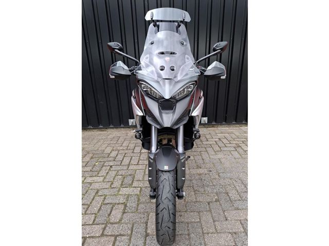 ducati - multistrada-v4-s