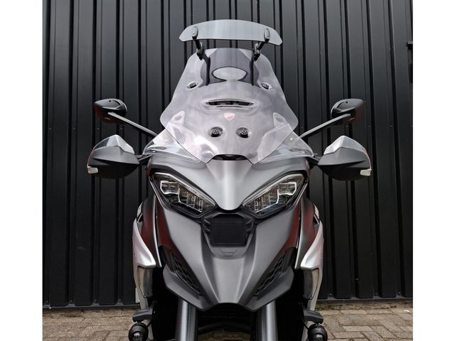 ducati - multistrada-v4-s