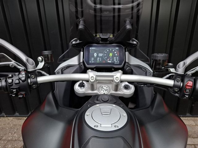 ducati - multistrada-v4-s