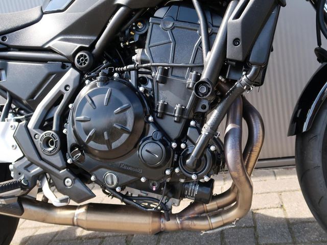 kawasaki - z650-performance