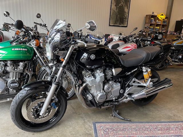 yamaha - xjr-1300