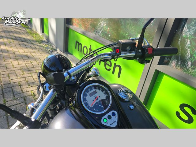 kawasaki - vn-900-custom