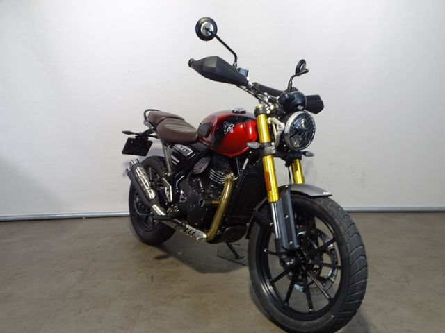 triumph - scrambler-400-x