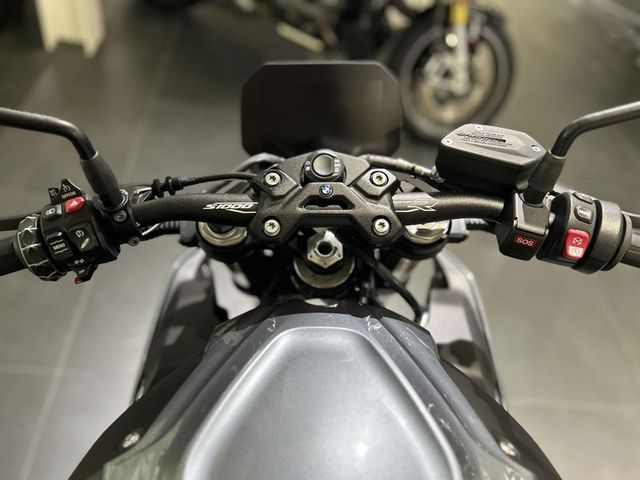 bmw - s-1000-r