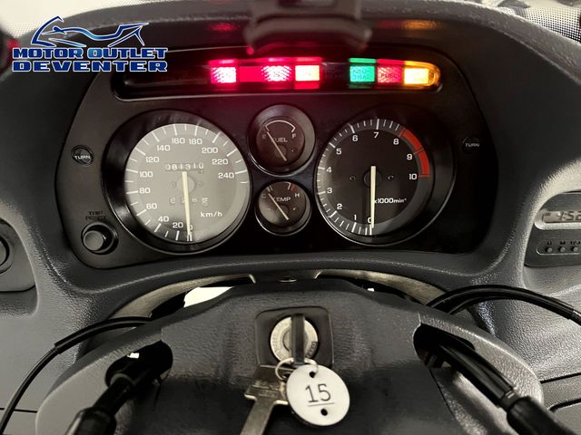 honda - st-1100-pan-european-abs-tcs