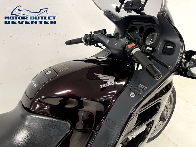 honda - st-1100-pan-european-abs-tcs