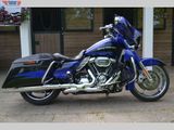 HARLEY-DAVIDSON STREET GLIDE CVO FLHXSE