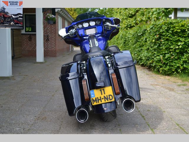 harley-davidson - street-glide-cvo-flhxse