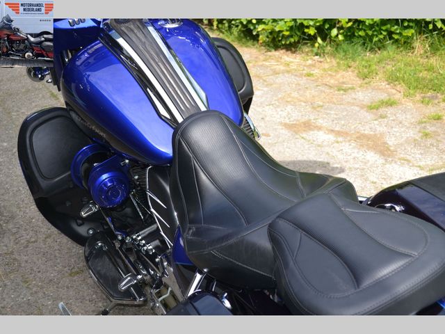 harley-davidson - street-glide-cvo-flhxse