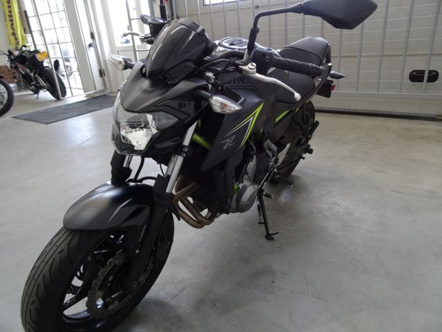 kawasaki - z650