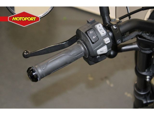 honda - cmx-1100-rebel