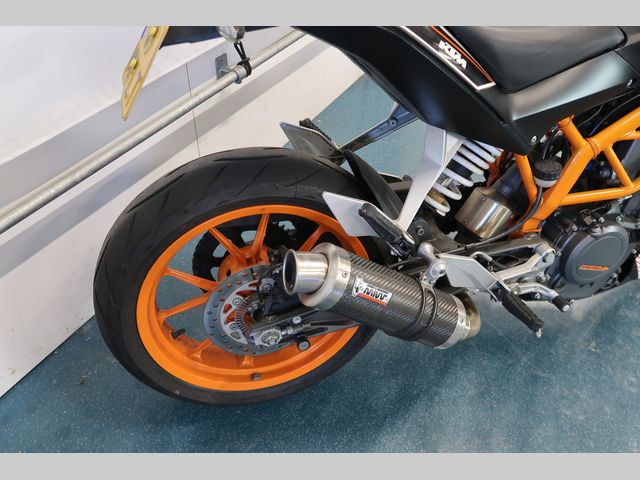 ktm - 390-duke