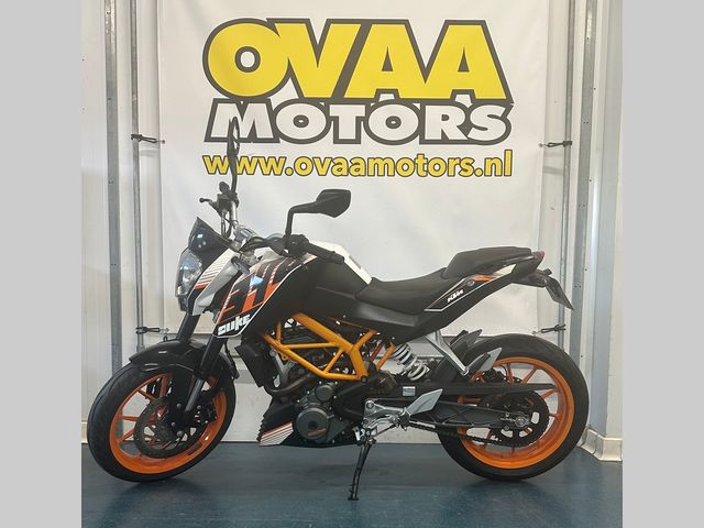ktm - 390-duke