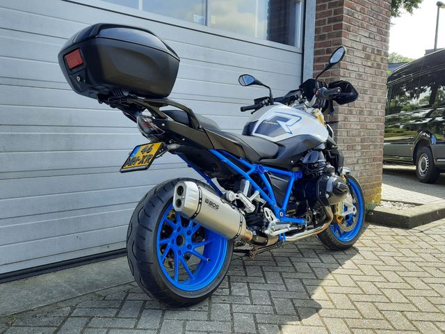 bmw - r-1200-r-abs