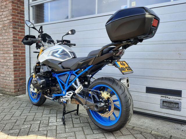bmw - r-1200-r-abs