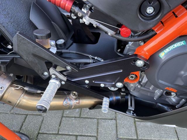 ktm - 1190-rc-8