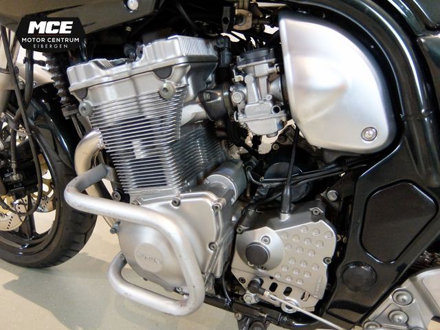 suzuki - gsf-600-s-bandit