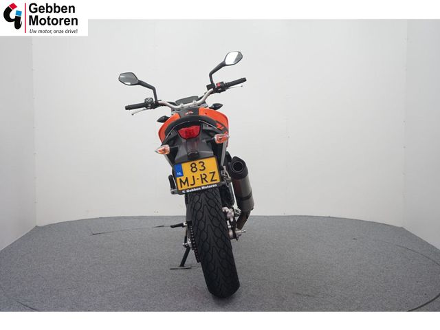 ktm - 690-duke