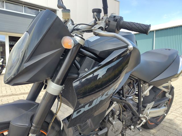 ktm - 990-super-duke