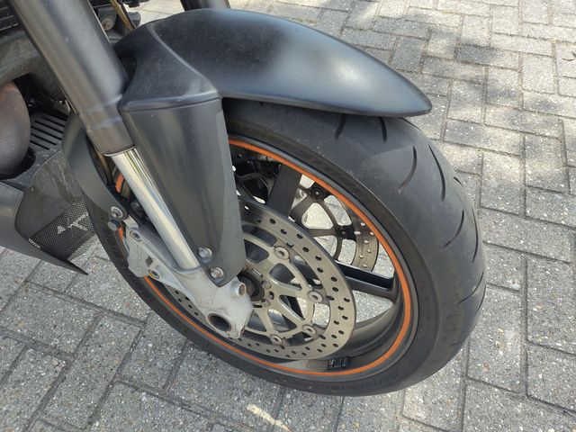 ktm - 990-super-duke