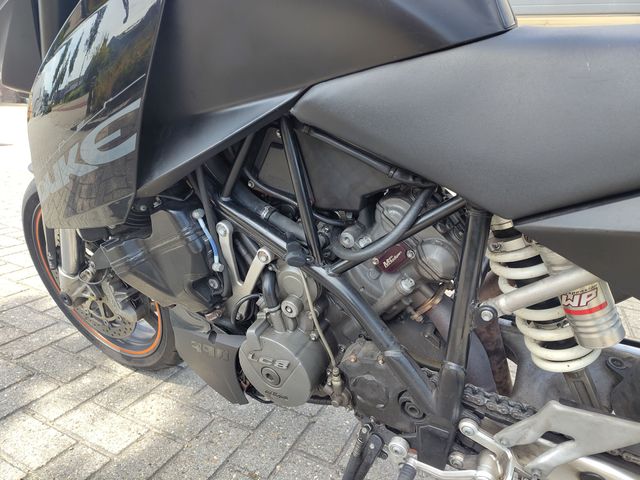 ktm - 990-super-duke