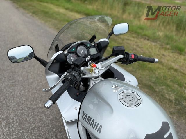 yamaha - fjr-1300