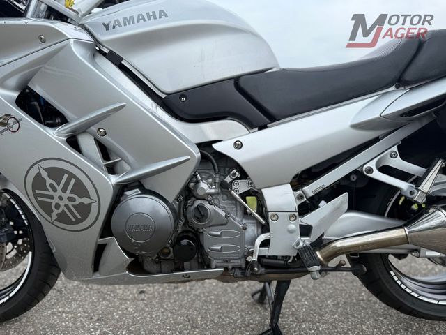 yamaha - fjr-1300