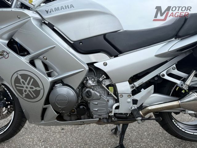 yamaha - fjr-1300