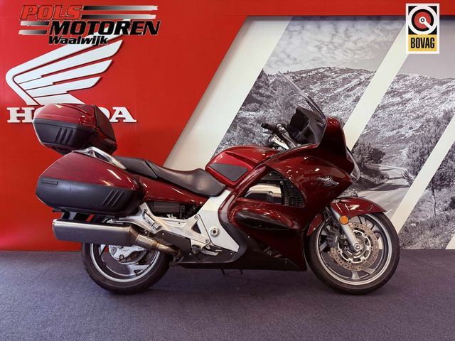 honda - st-1300-pan-european