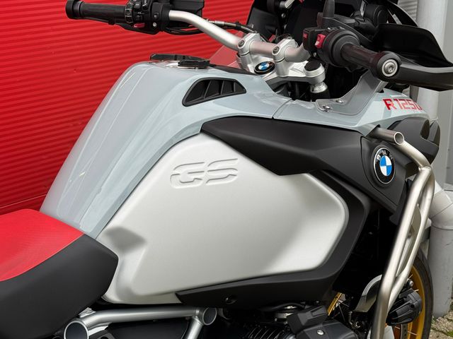 bmw - r-1250-gs-adventure