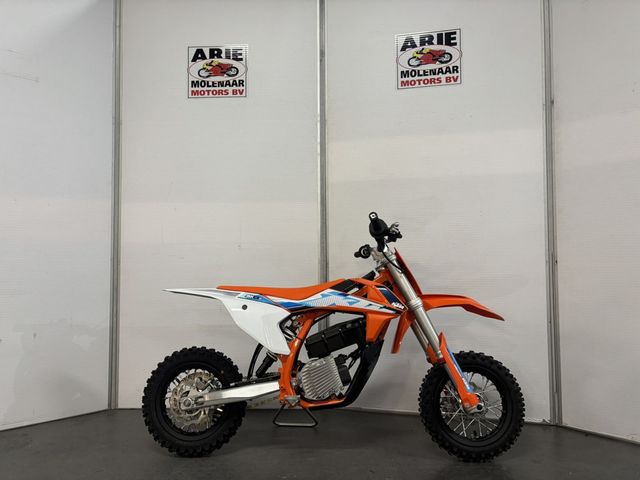 ktm - sx-e3
