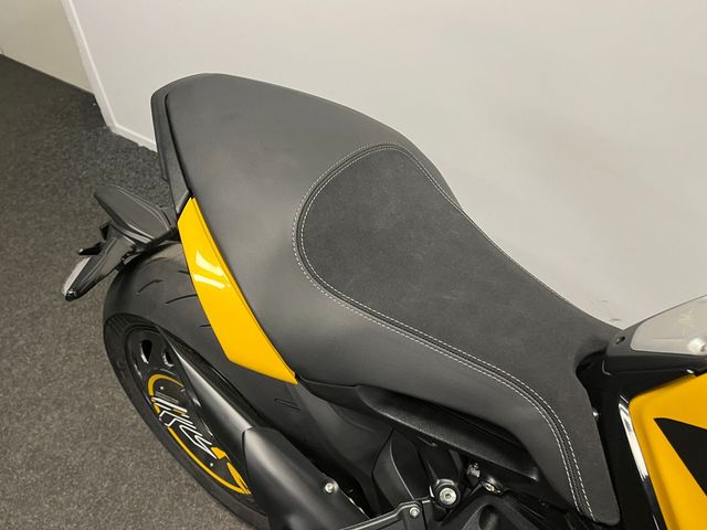 mv-agusta - dragster-800-rr-scs