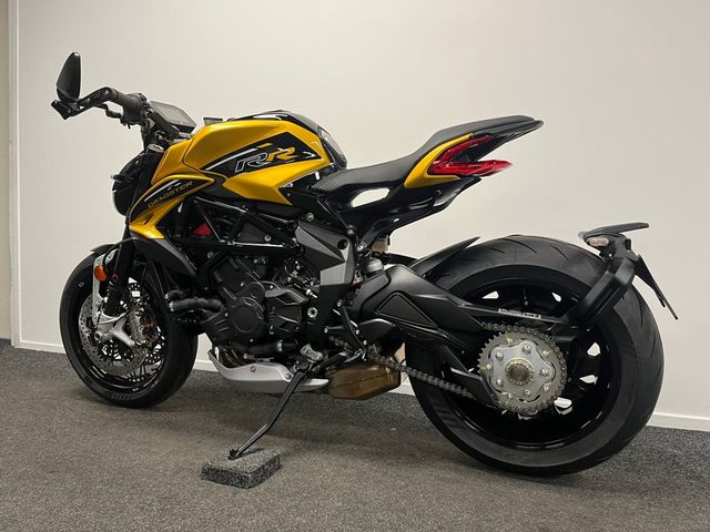 mv-agusta - dragster-800-rr-scs