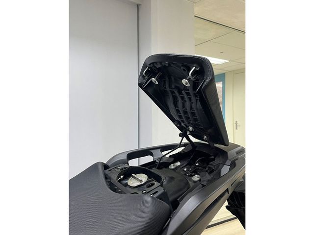 honda - nc-700-x-dct