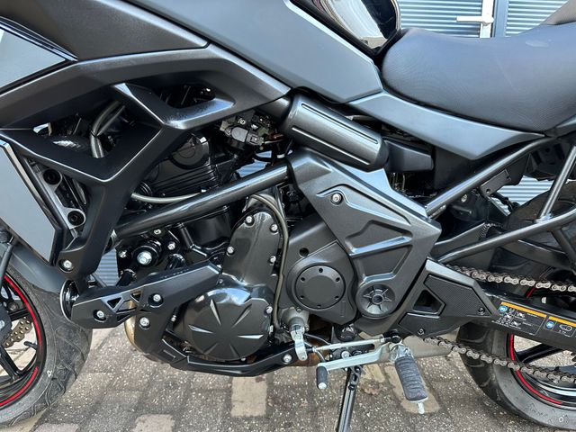 kawasaki - versys-650-grand-tourer