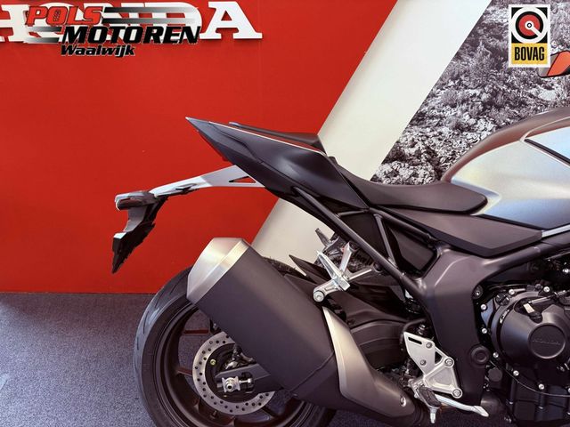 honda - cb-1000-hornet