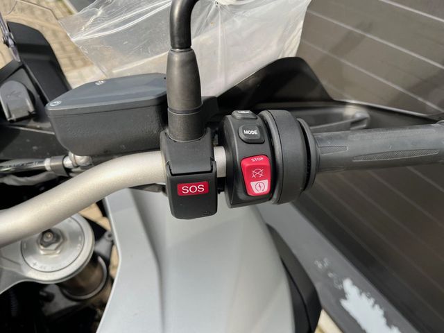 bmw - f-900-gs-adventure