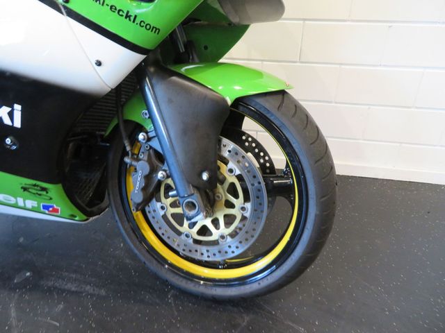 kawasaki - zx-6r-ninja