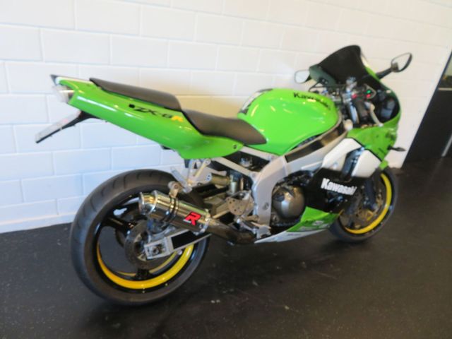 kawasaki - zx-6r-ninja