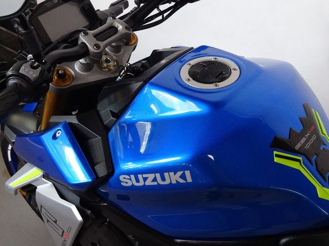 suzuki - gsx-s-1000