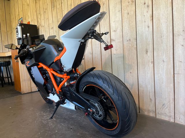 ktm - 1190-rc-8-r