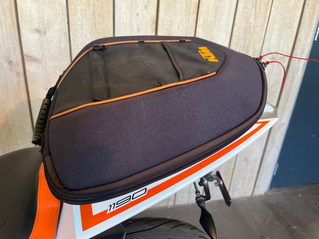 ktm - 1190-rc-8-r