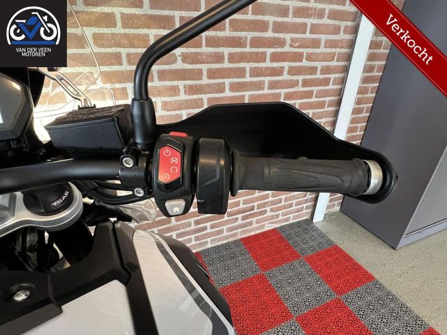 triumph - tiger-1200-alpine-edition