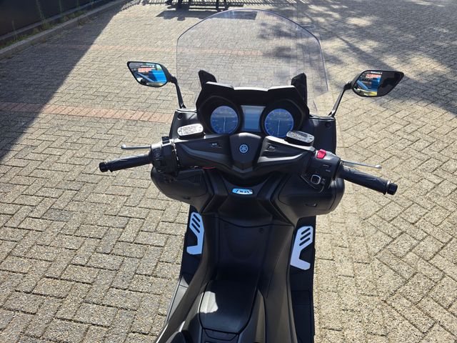 yamaha - tmax-560