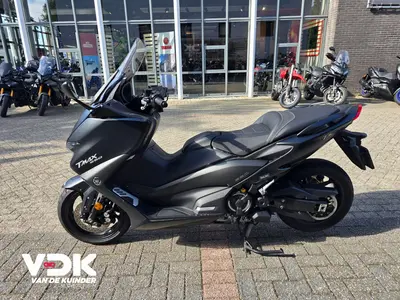 YAMAHA TMAX 560 – foto 3